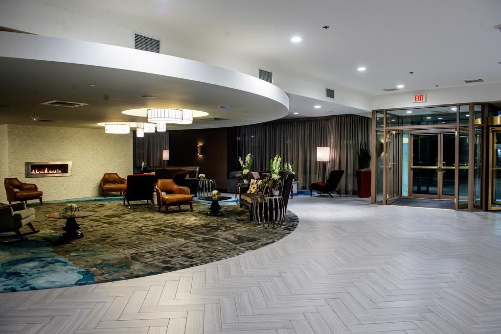 The Madison Concourse Hotel Dış mekan fotoğraf