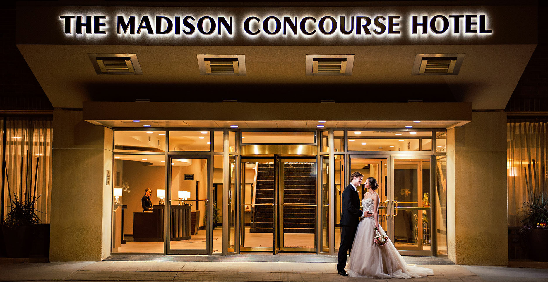 The Madison Concourse Hotel Dış mekan fotoğraf